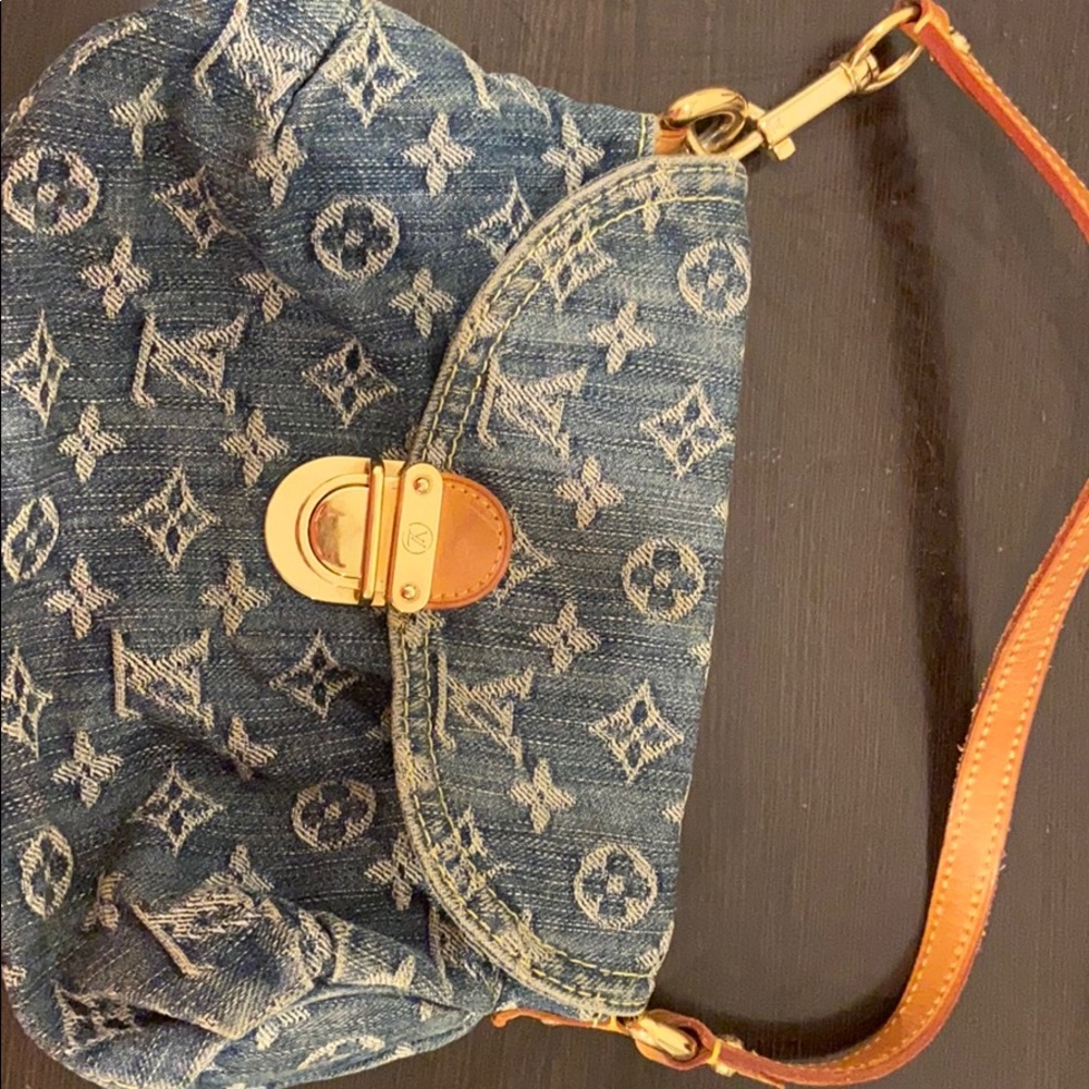 COPY - Lv purse